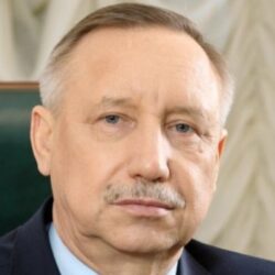 Отчет в стиле фэнтези: Смольный вопреки обещаниям Беглова не помогает обманутым дольщикам в решении их вопроса