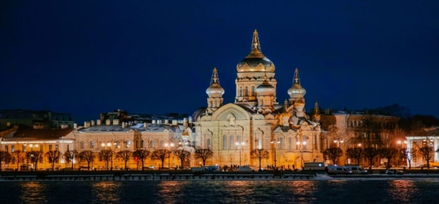 Смольный уверен, что турпоток Петербурга удастся восстановить за счет туристов из Азии